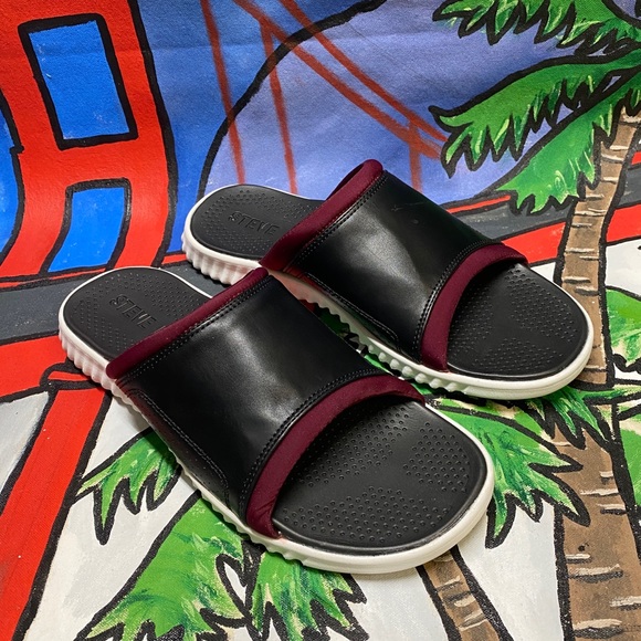 Steve Madden “Sunami” main image 7
